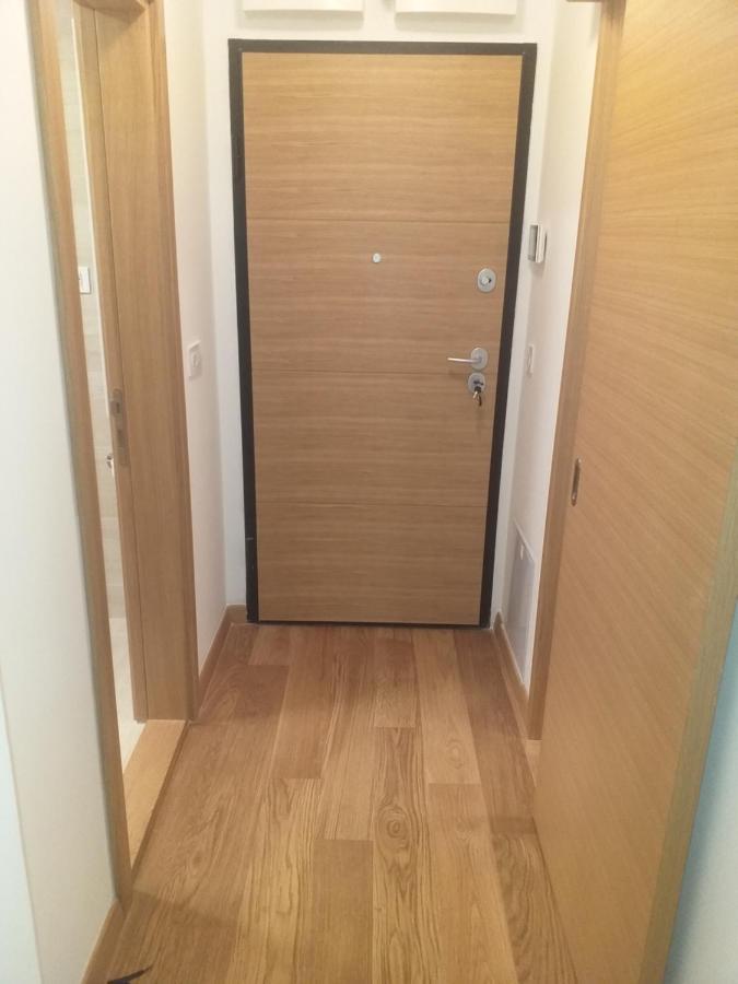 Moonze Gate Apartment Belgrade Luaran gambar